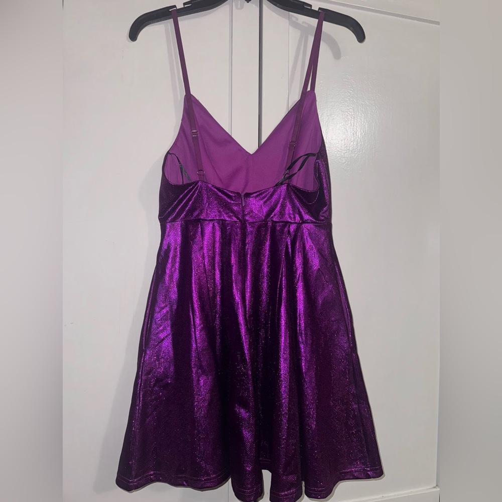 Lulu’s Keeps Getting Better Metallic Skater Mini … - image 8